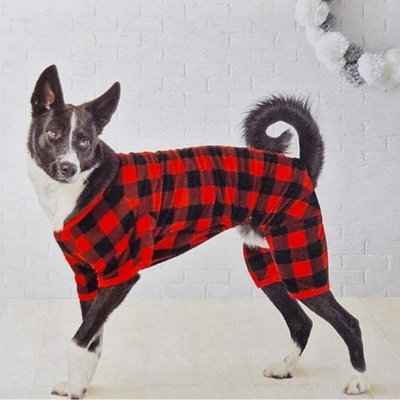 Set of 2 Dog/Cat Christmas Holiday PJs Red Buffalo Check/Gray Team Holiday New! - Picture 8 of 13